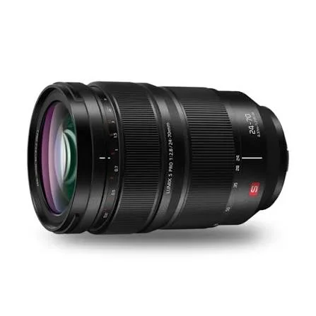 Panasonic Lumix S Pro 24-70mm f/2.8